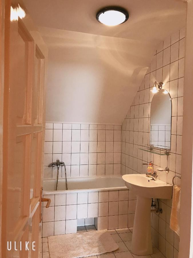 Hotel Zsuzsi Vendégház Zalaegerszeg Esterno foto